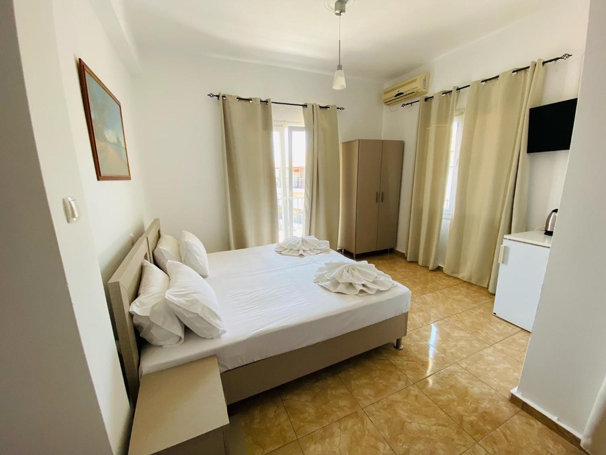 Central Hotel Parga Ngoại thất bức ảnh