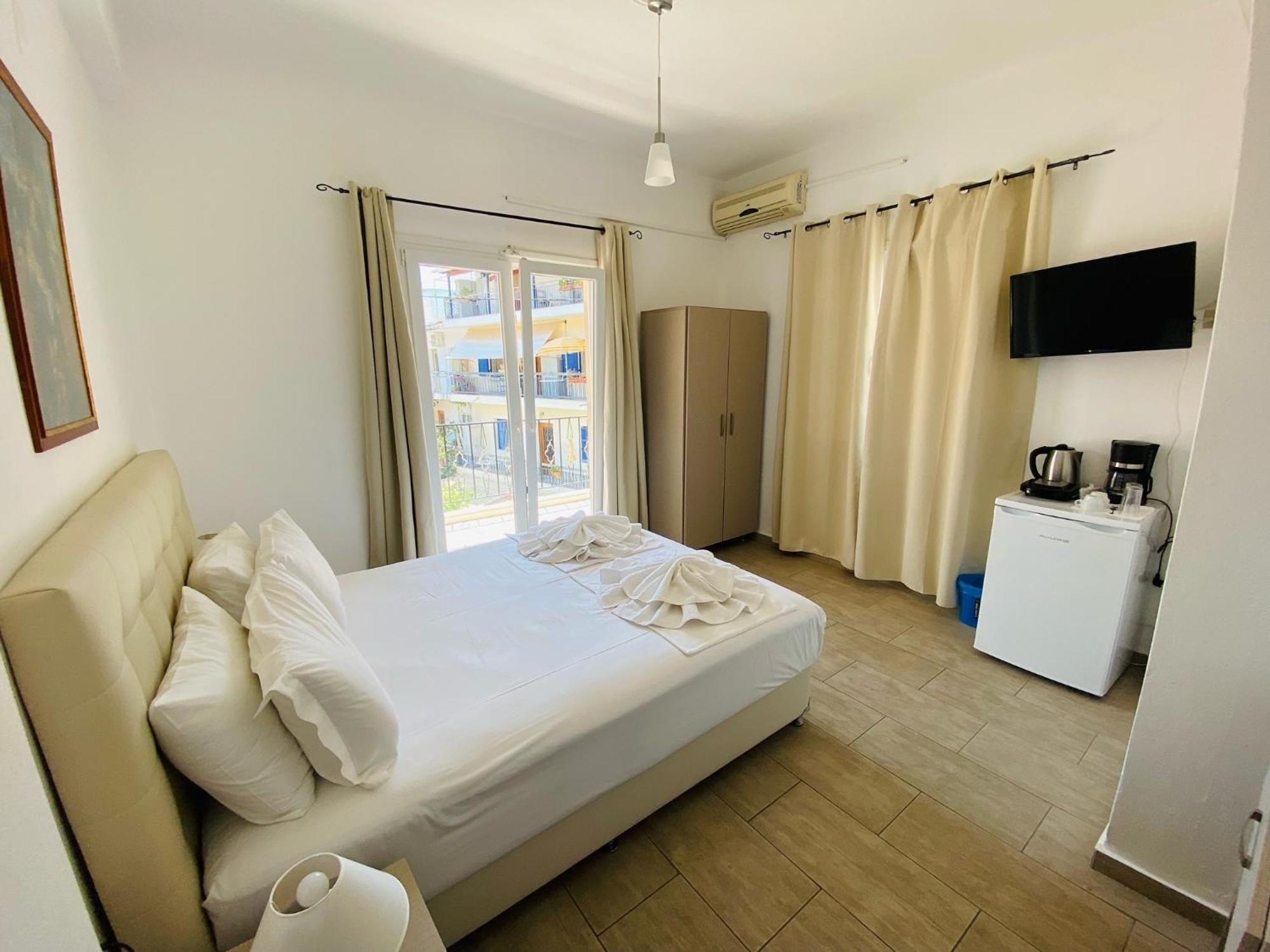 Central Hotel Parga Ngoại thất bức ảnh