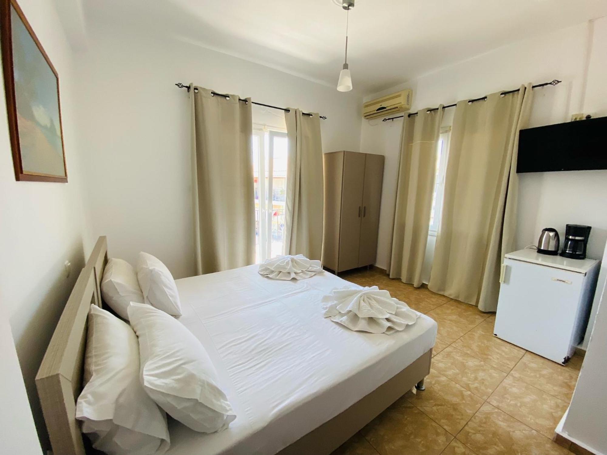 Central Hotel Parga Ngoại thất bức ảnh